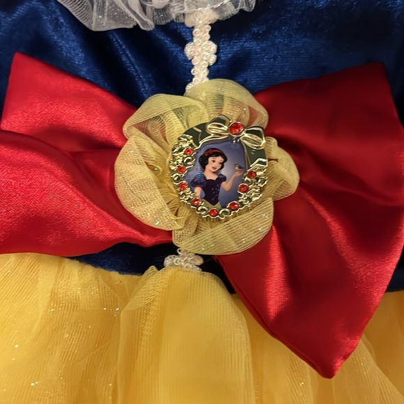 Disney Baby Snow White Costume - Picture 2 of 5
